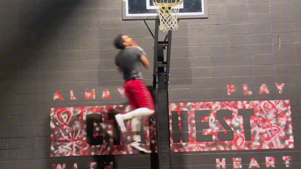 Backboard Touch Finishing - Corner of the Backboard Touch Reverse